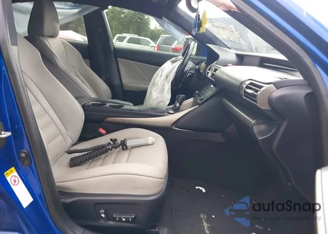 2016 Lexus Is 300 из США, поврежденный, VIN JTHCM1D24G5005877